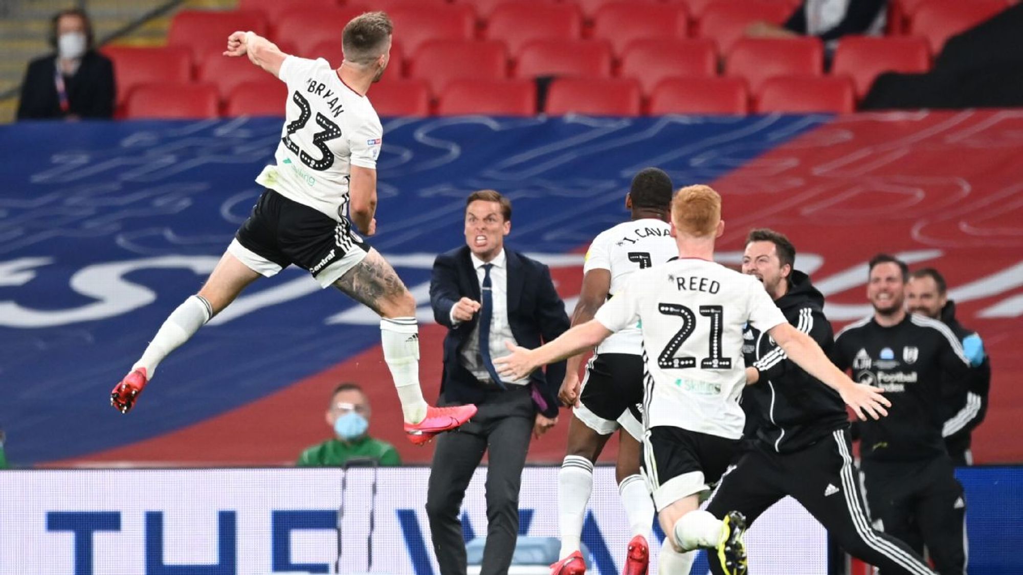 青训中崭露 青训中崭露