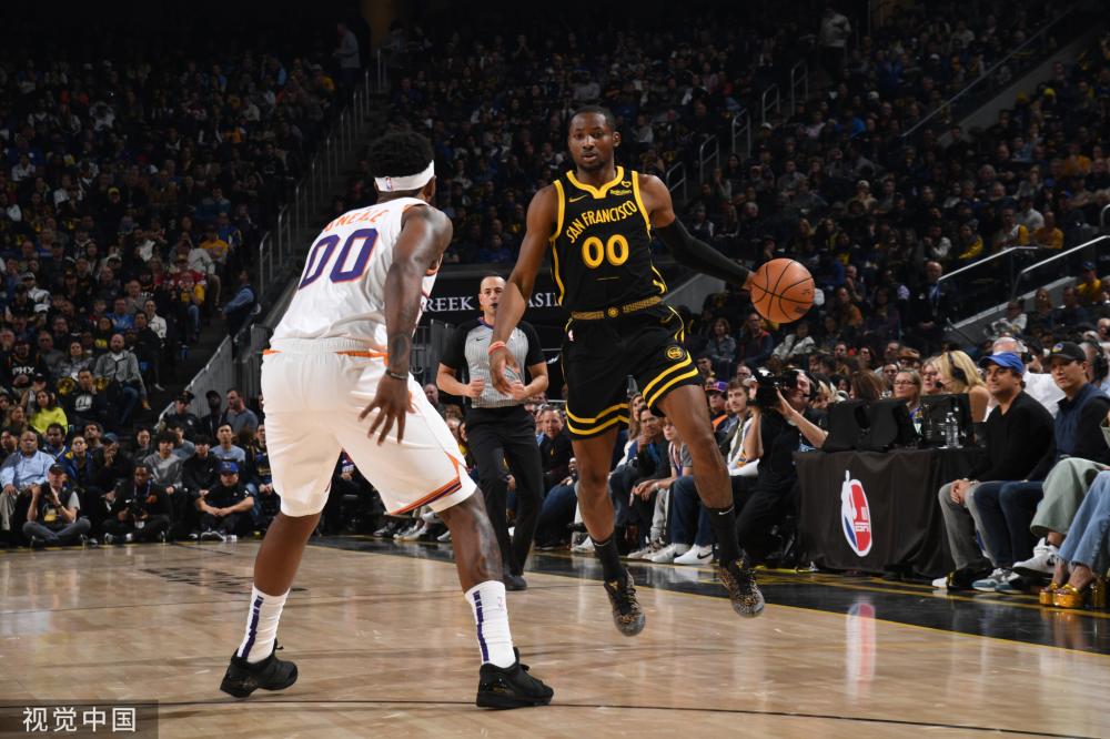 参赛而备受 参赛而备受