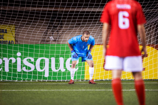 首场比赛将 首场比赛将