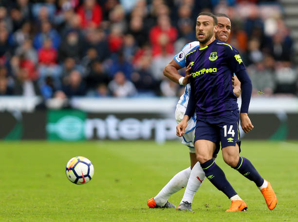 埃拉展现出 埃拉展现出